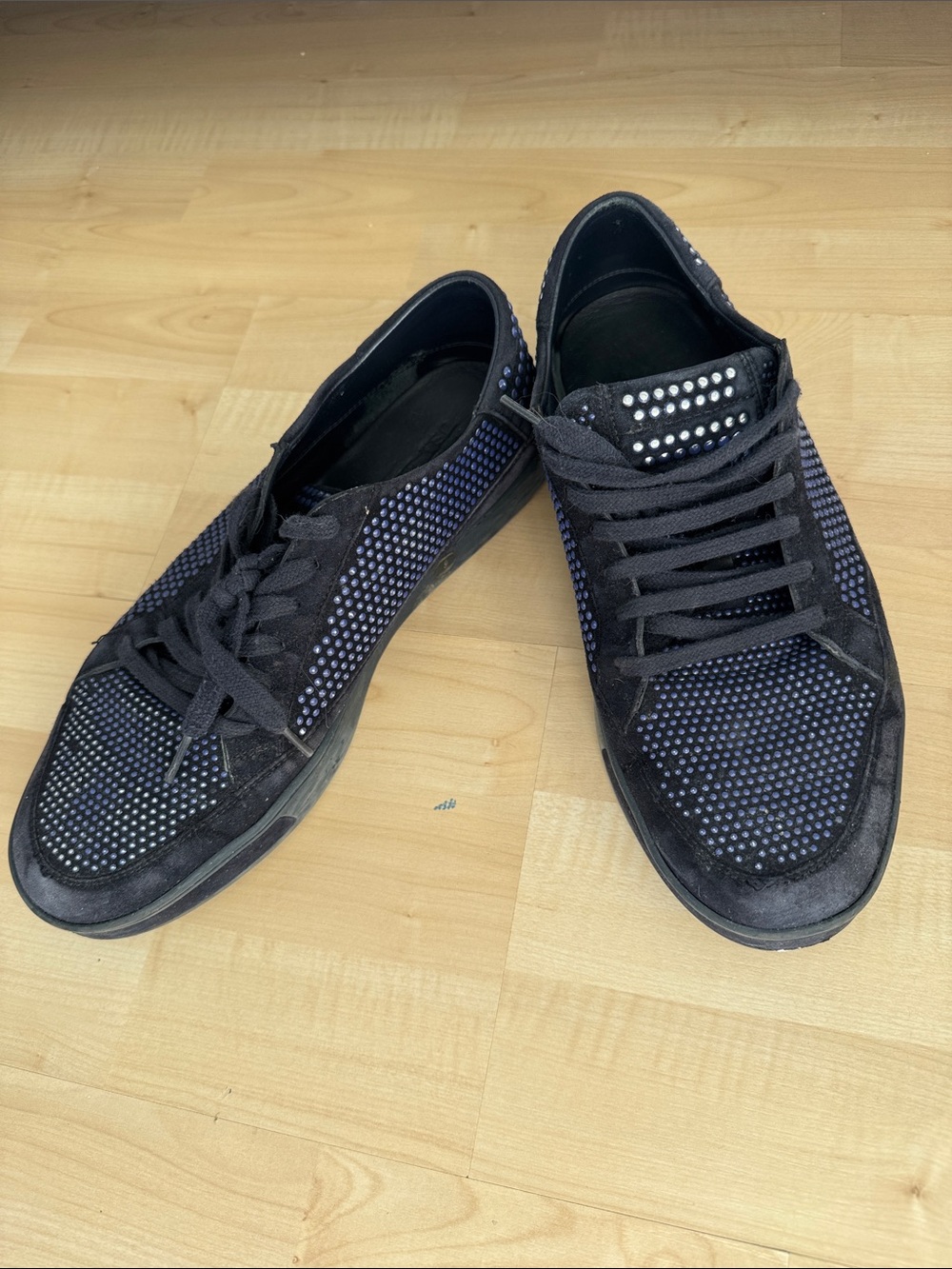 Gucci dark blue Suede Low-Top Sneakers with Studded Detail